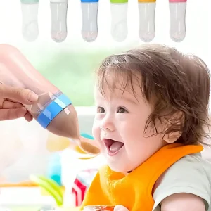 1pc Baby Rice Paste Spoon, Milk Bottle-Shaped Baby Squeeze Spoon,